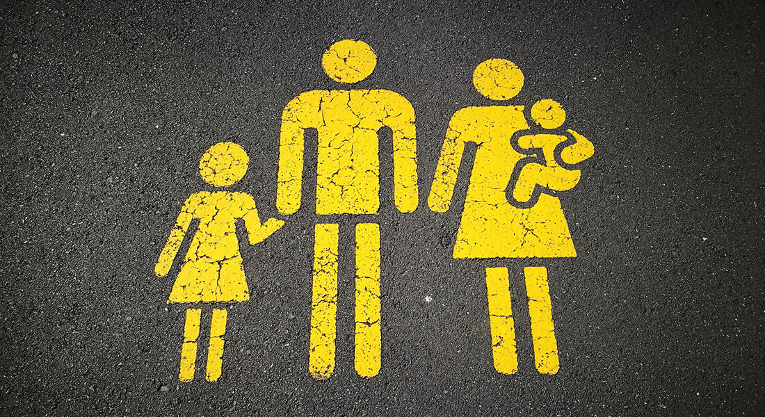 Familie. Foto: Sandy Millar, Unsplash